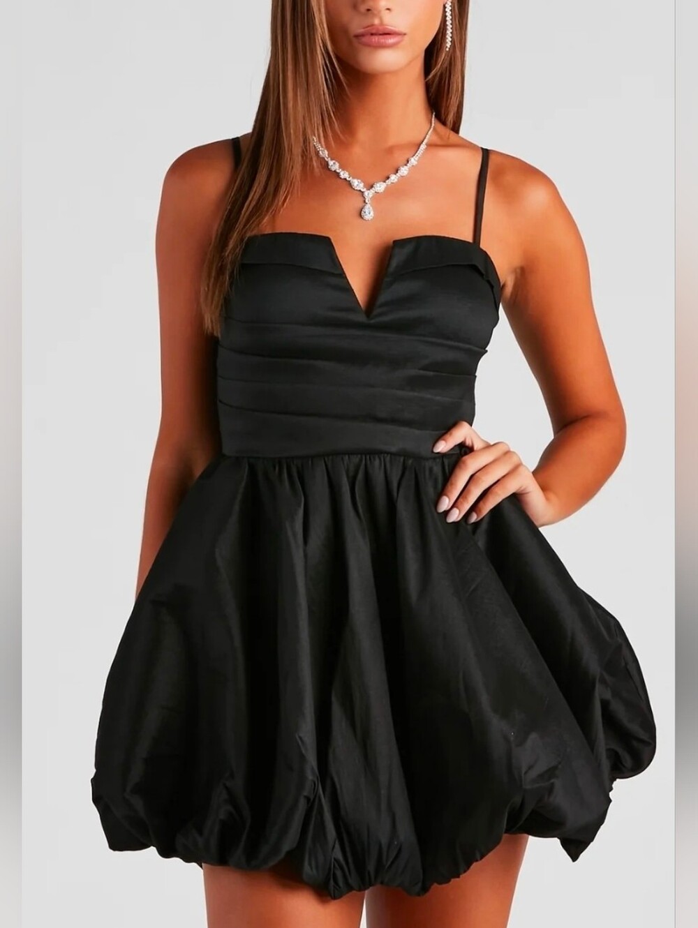 Forever 21 Black Sweetheart Neck Mini Dress